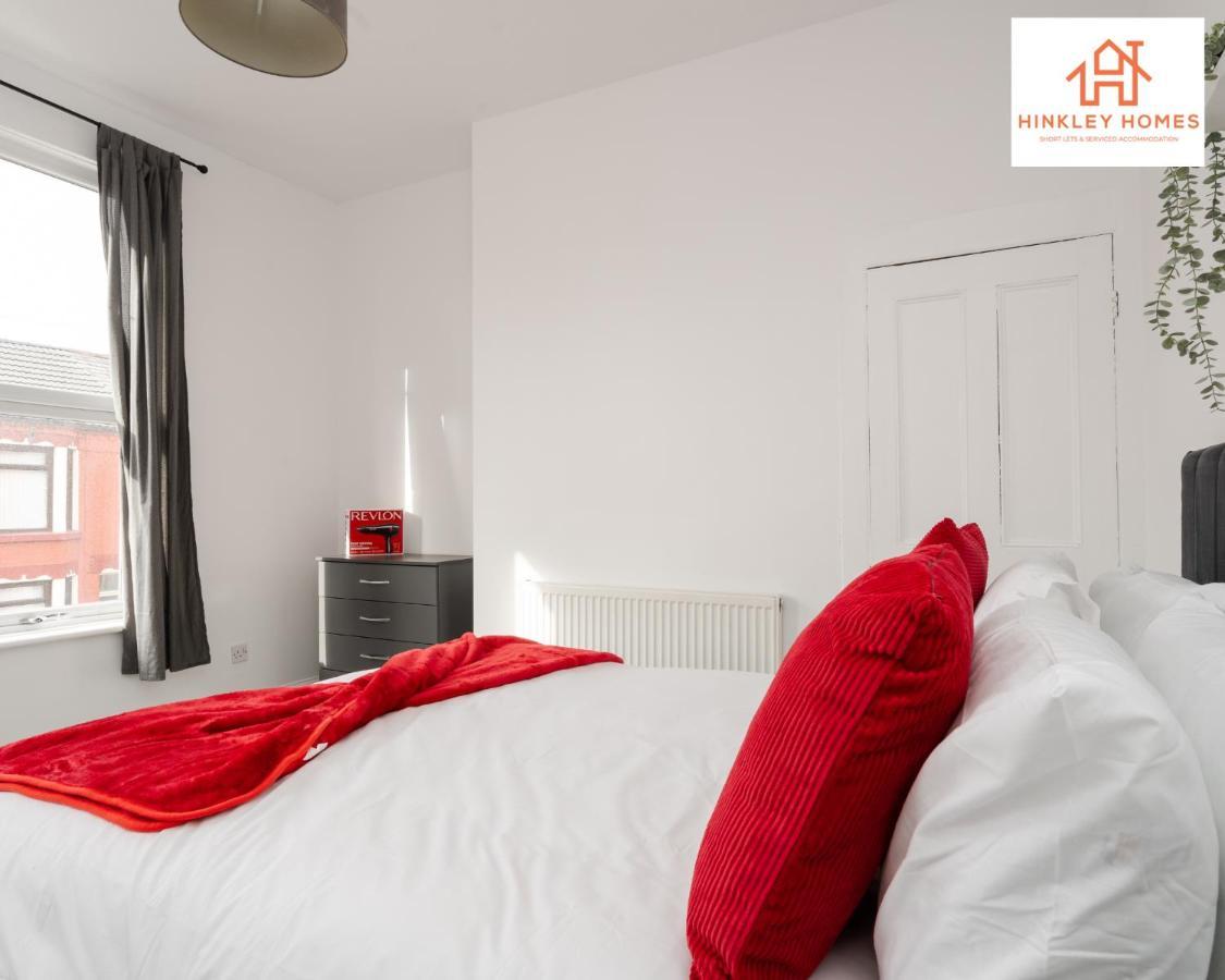 Stylish Home 8 Guests - Liverpool - Free Wifi & Parking By Hinkley Homes Short Lets & Serviced Accommodation Exteriér fotografie