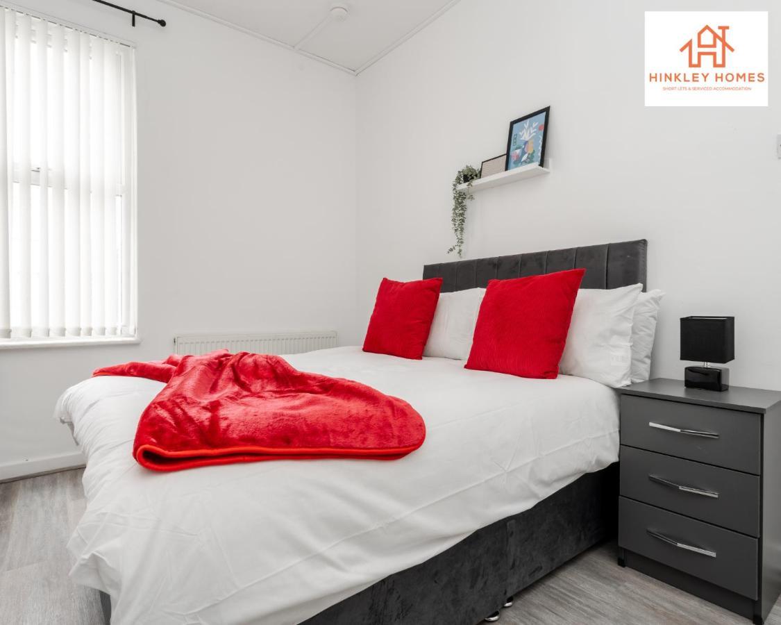 Stylish Home 8 Guests - Liverpool - Free Wifi & Parking By Hinkley Homes Short Lets & Serviced Accommodation Exteriér fotografie