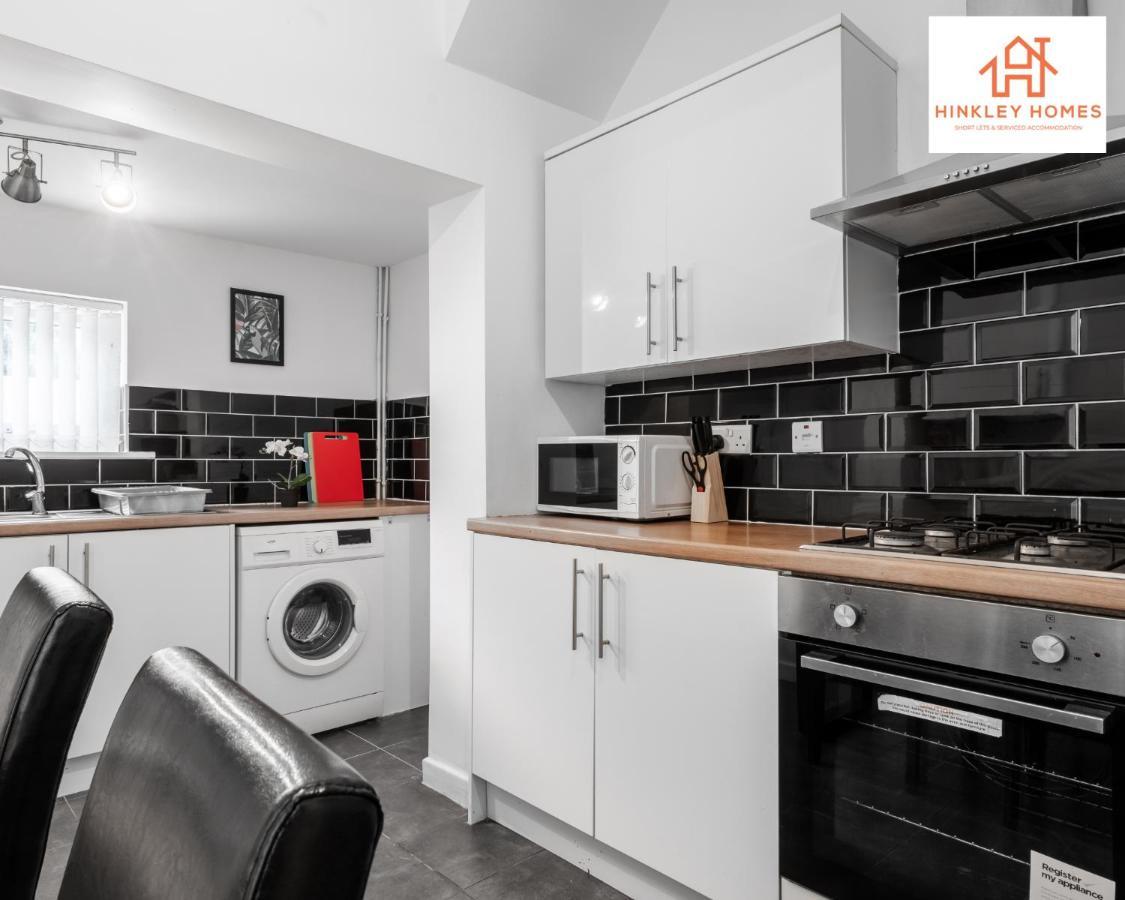 Stylish Home 8 Guests - Liverpool - Free Wifi & Parking By Hinkley Homes Short Lets & Serviced Accommodation Exteriér fotografie