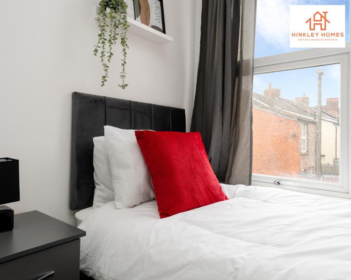 Stylish Home 8 Guests - Liverpool - Free Wifi & Parking By Hinkley Homes Short Lets & Serviced Accommodation Exteriér fotografie