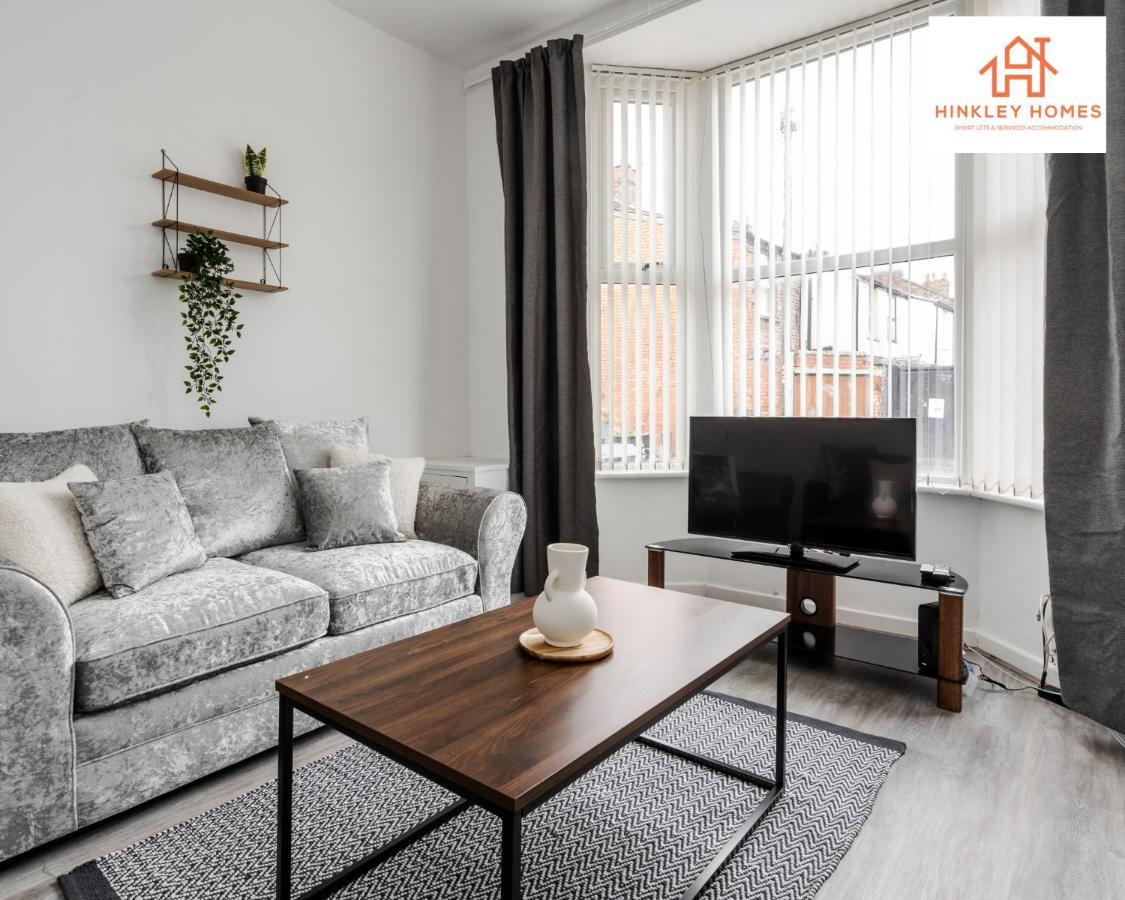 Stylish Home 8 Guests - Liverpool - Free Wifi & Parking By Hinkley Homes Short Lets & Serviced Accommodation Exteriér fotografie